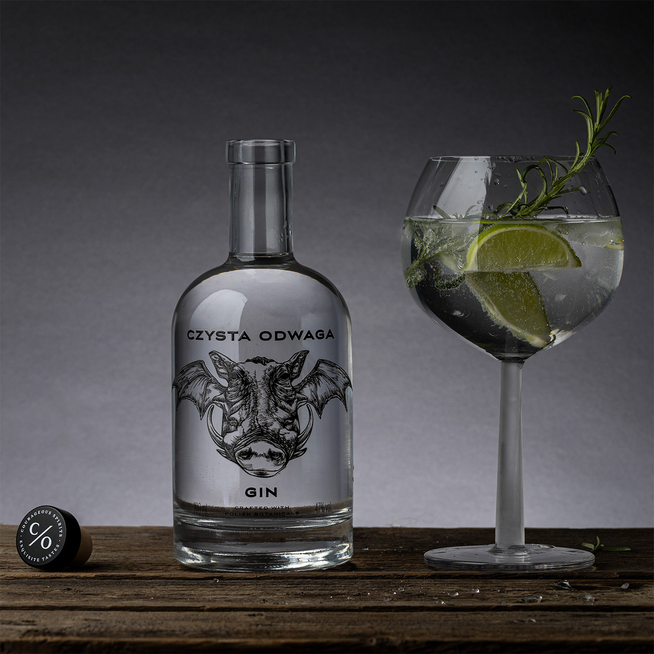 Kieliszki do ginu copa - przestrzeń dla aromatu, elegancja w serwisie